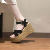 クロスベルトウェッジソールサンダル