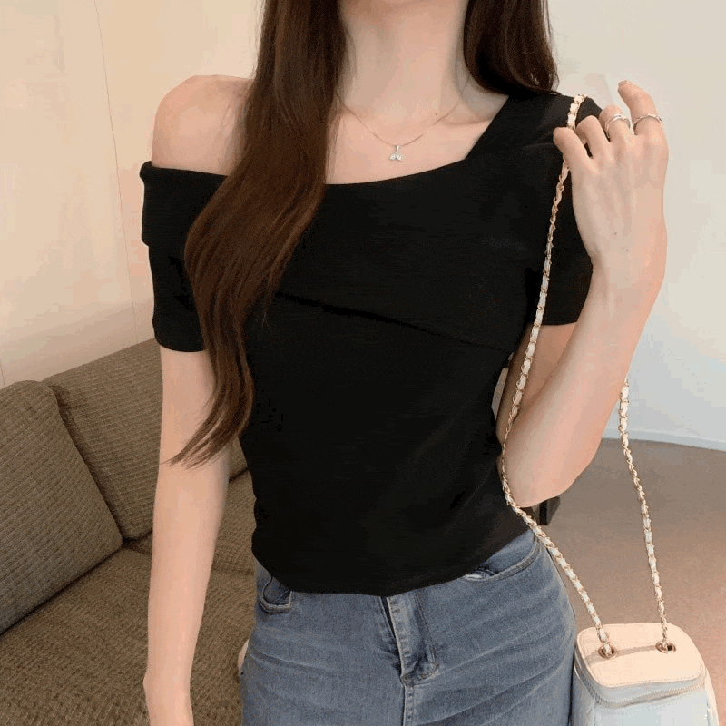 人気特価 ワンショルダーデザインネックトップス – Crush Girls トップス
