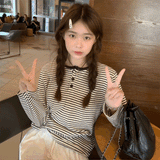 モノトーンボタンネックロンT