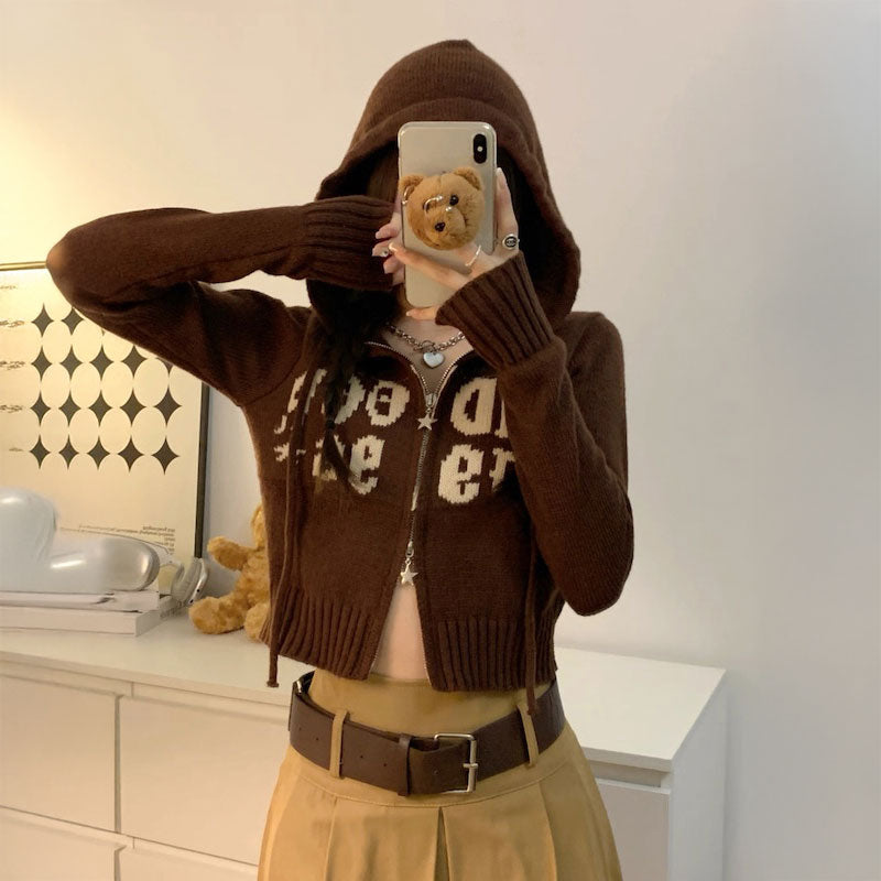 ロゴクロップドニットパーカー