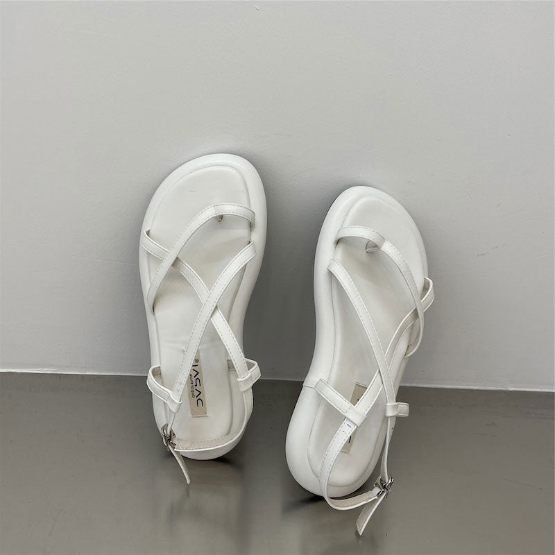 フラットクロストングサンダル