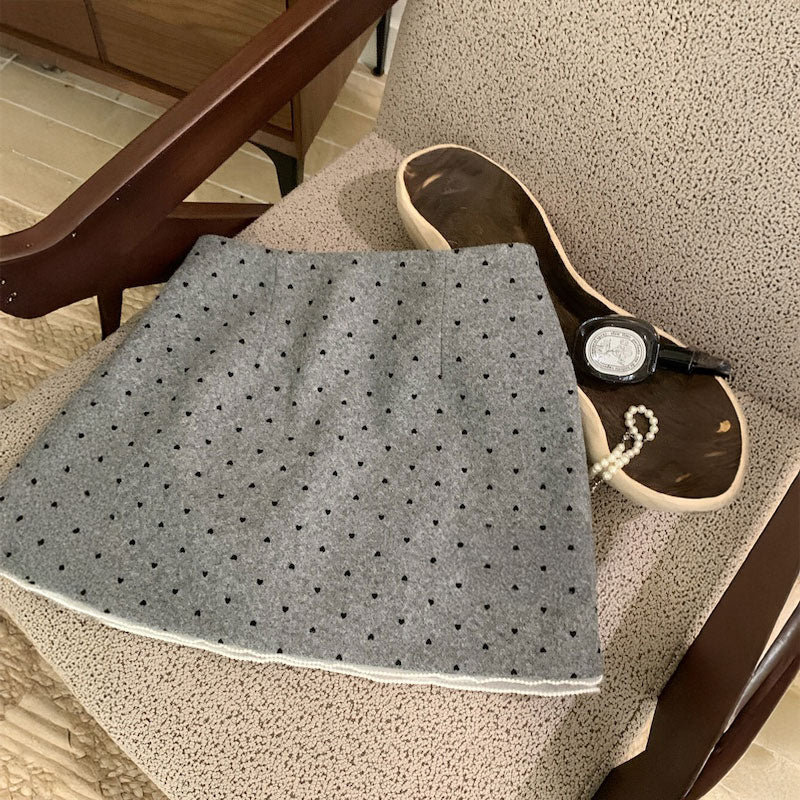 エレガントドットタイトスカート