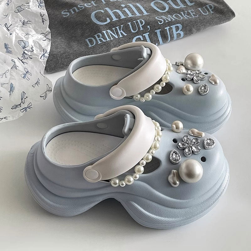 厚底パールチェーンラバーサンダル