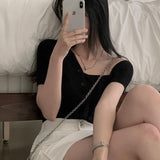 アシンメトリーリブニット