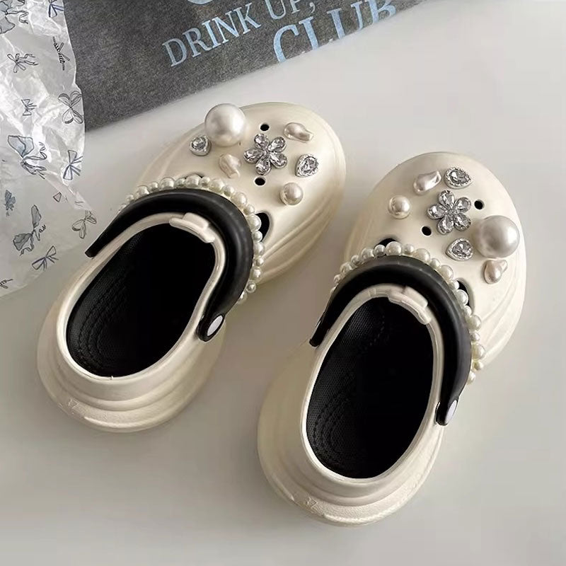 厚底パールチェーンラバーサンダル