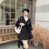 ウエストベルトフーディートレンチコート