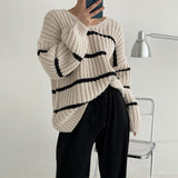 ボーダーリブルーズニット