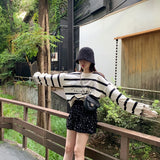 スリーブフリルフレンチプルオーバー