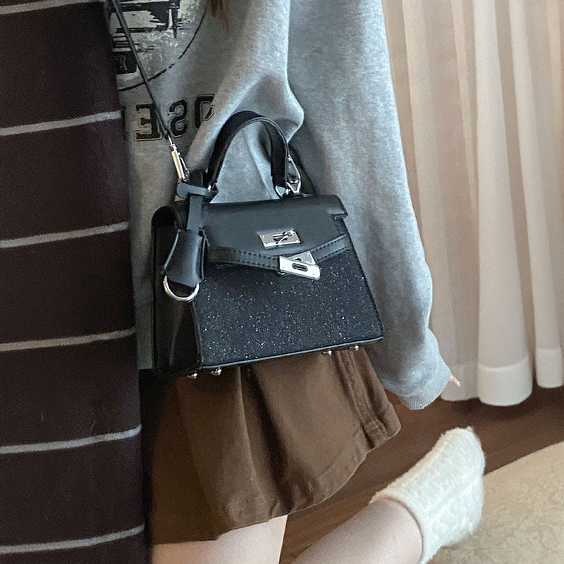 グリッターミニバックルバッグ