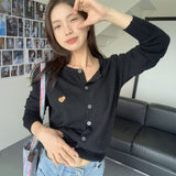 ベア刺繍カラーカーディガン