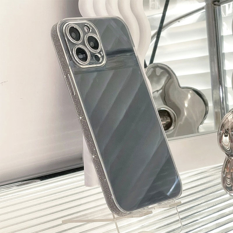 フチラメクリアiPhoneケース