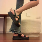 スキニーストラップサンダル