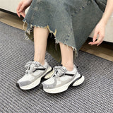 デイリーカジュアルデザインスニーカー