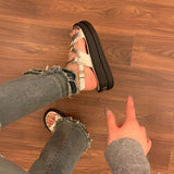 スキニーストラップサンダル