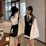 トリコロールアクセントニットベスト