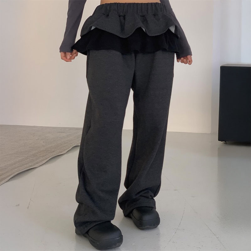 レイヤードフリルスウェットパンツ