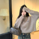 ワンポイントハーフジップニット