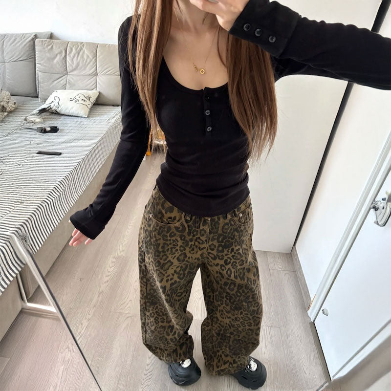 ワイドフィットレオパードデニム