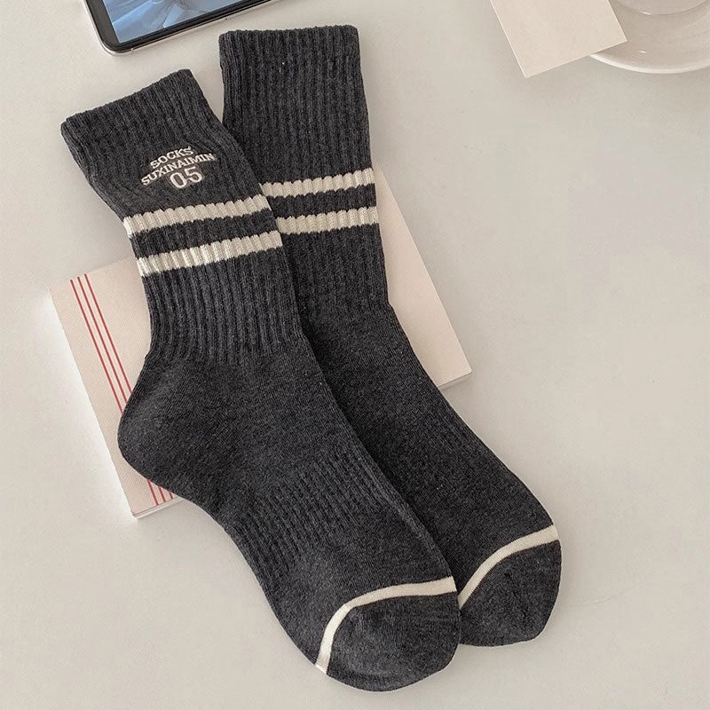 ナンバーリブラインロゴソックス