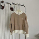 ハイネックリブジップニット