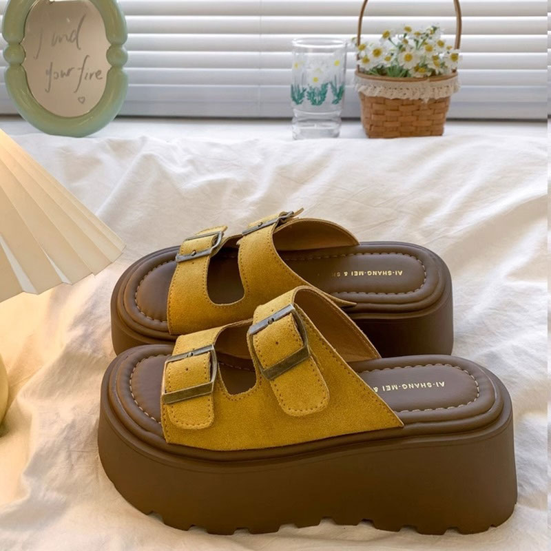 厚底コンフォートサンダル