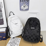 チェッカースポーツリュック