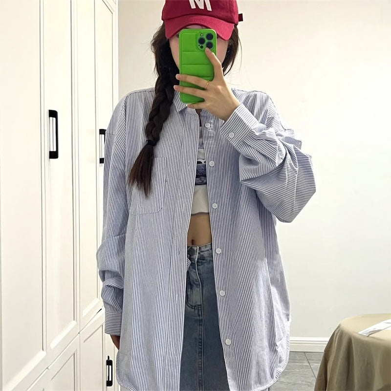 カジュアルストライプシャツ