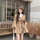 ウエストベルトフーディートレンチコート