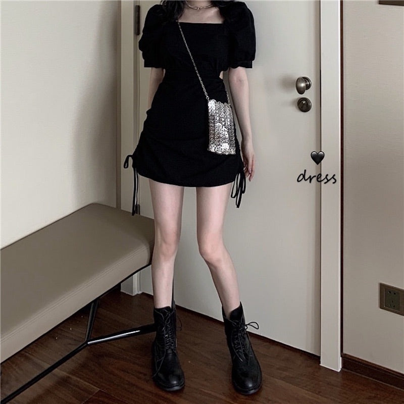 半袖コットンギャザーパフワンピース