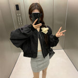 カジュアルナイロンブルゾン