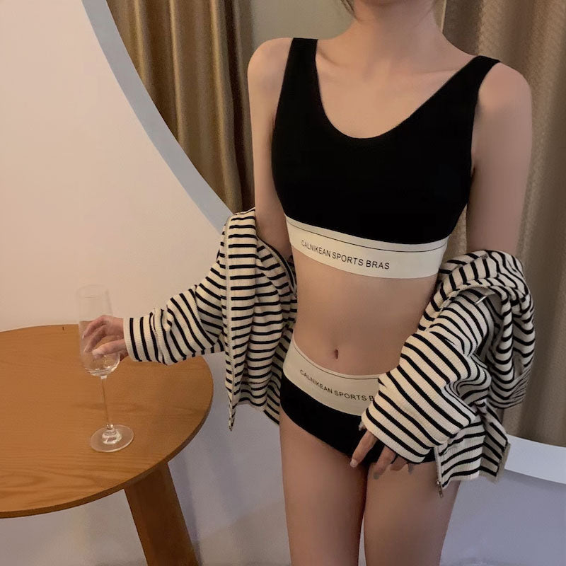 シームレスロゴスポブラ&ショーツSET