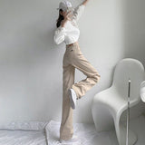 スリムストレートベージュパンツ