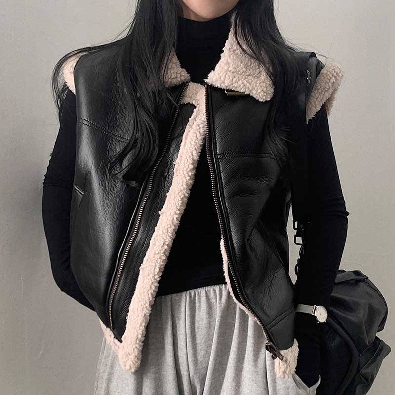 レザーフライトボアベスト