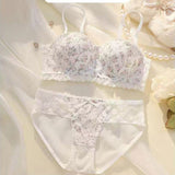 小胸フィットノスタルジックブラ&ショーツSET