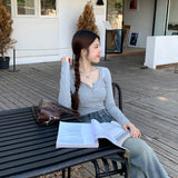 ボタンネックラビットロンT