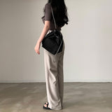 アシンメトリーリブニット