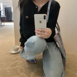 ベア刺繍カラーカーディガン