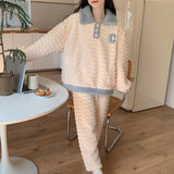 Cロゴファールームウェア