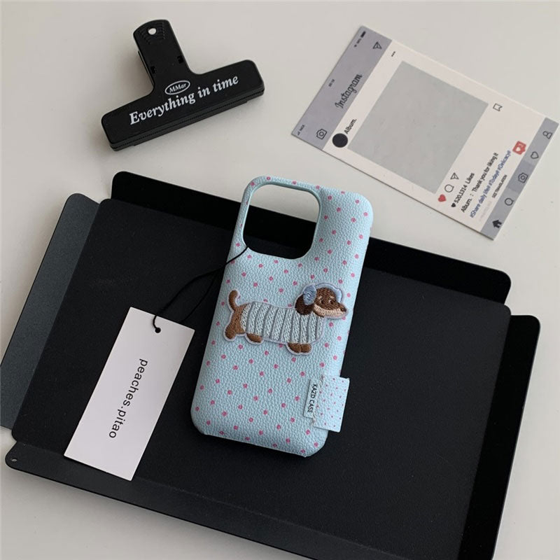 ドッグ刺繍レザーiPhoneケース