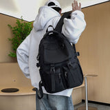 ダブルポケットバックルリュック