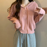 シンプルボタンニットフーディー