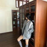 グレーオーバーブルゾン