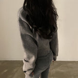 インボタンカーディガン