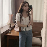 ホワイトリネンパフブラウス