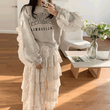 スリーブフリルフレンチプルオーバー