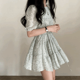 フローラルティアードワンピース