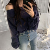 オフショルダーライトニット