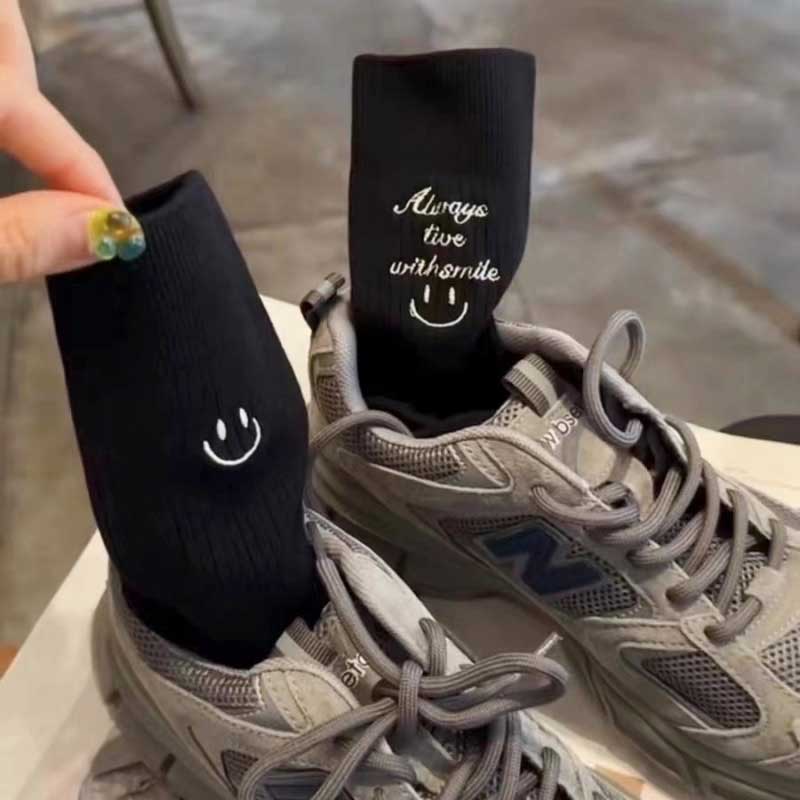 フレンチ刺繍ロゴリブソックス