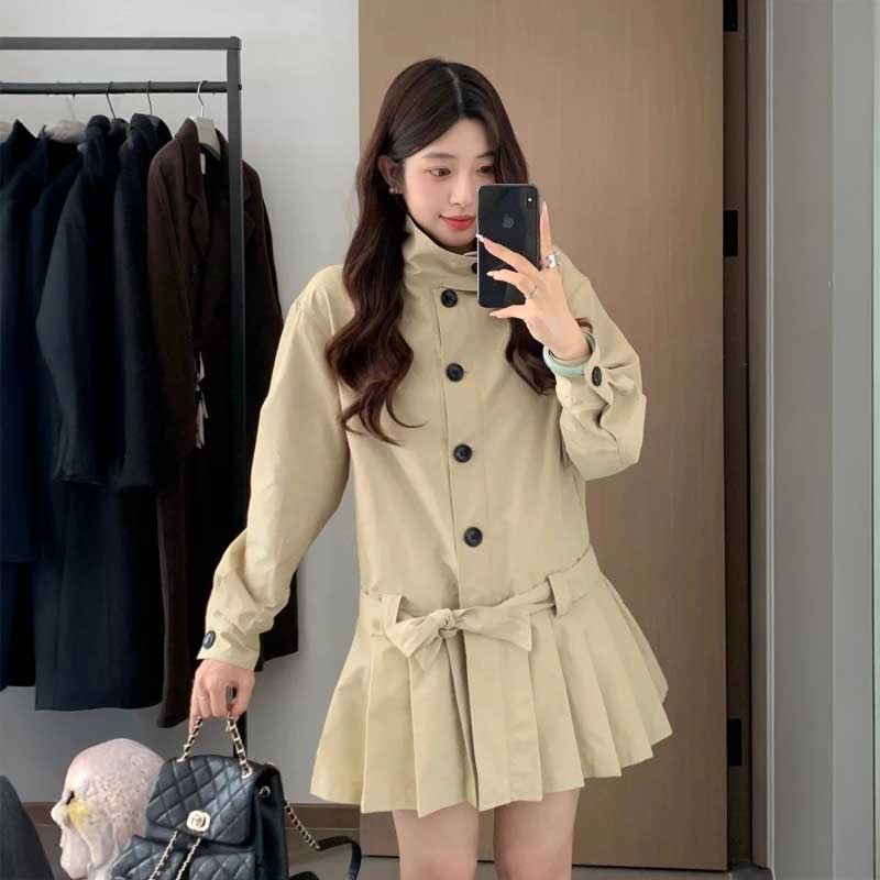 プリーツフレアトレンチコート