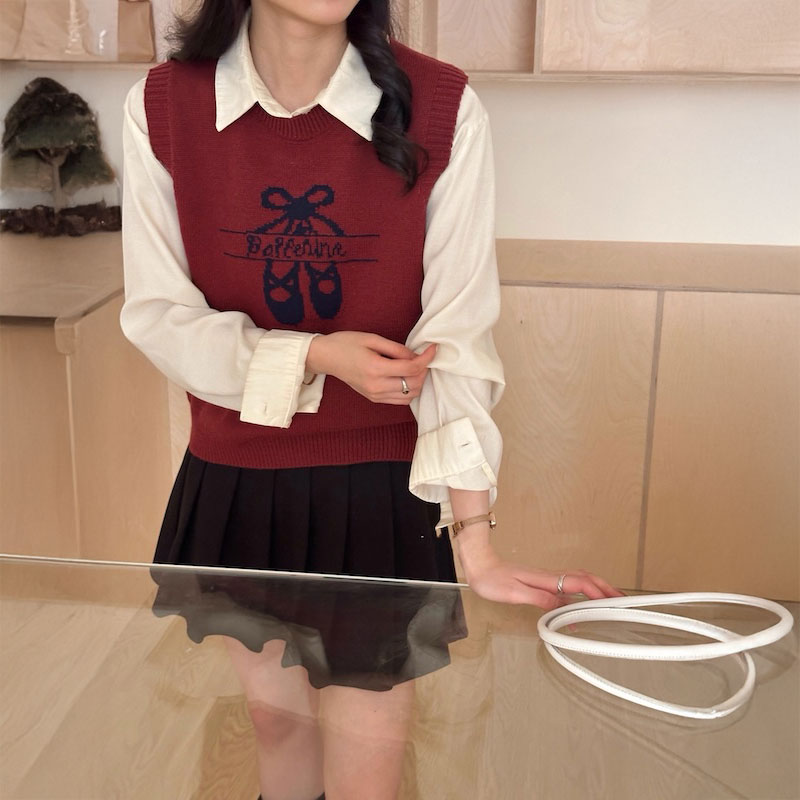 バレリーナニットベスト